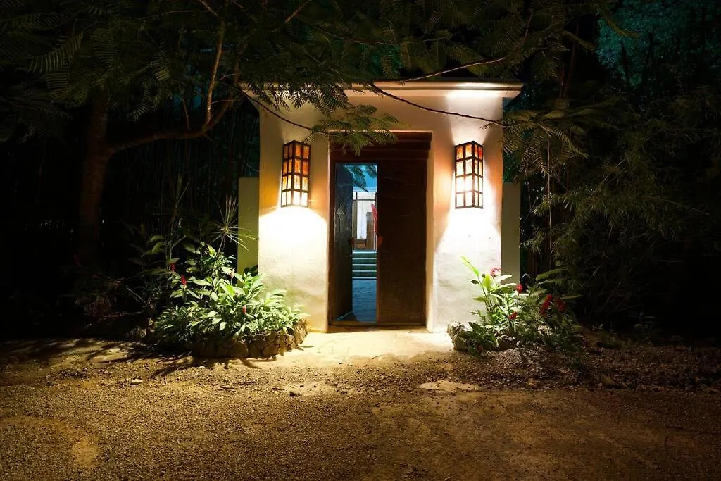 Jungle Rooftop Villa, Near Beach Samana Villa